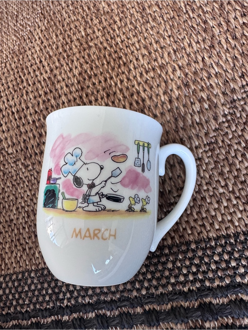 Snoopy Town Japan Peanuts White March Chef Ceramic Mug Collectable Limited